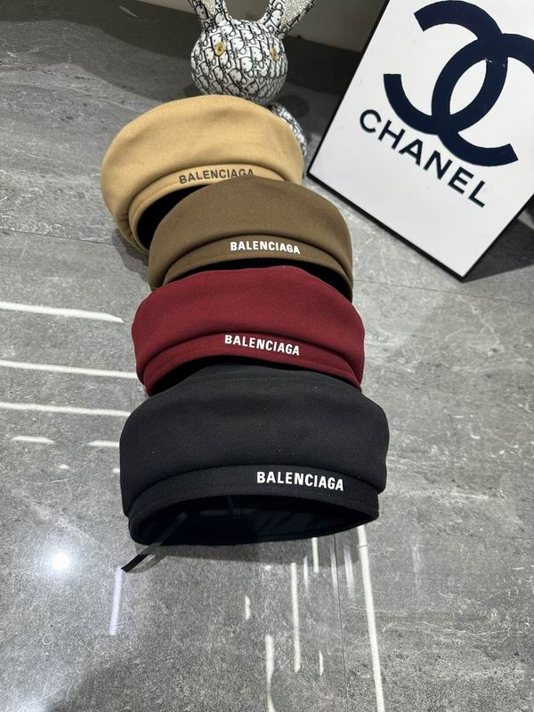 Balenciaga beret dx01